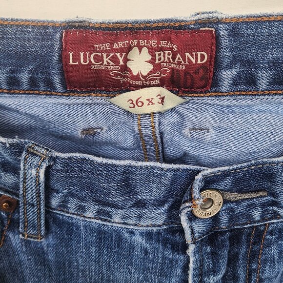 Lucky Brand Mens Distressed Blue Jeans 36x32 Straight Fit Medium Wash Denim - Picture 4 of 11